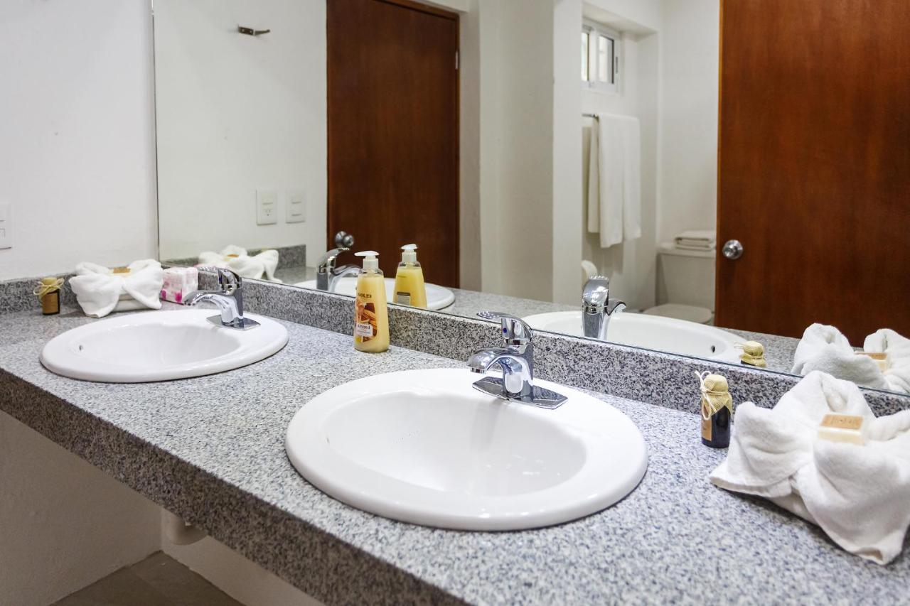 Kaam Accommodations Puerto Morelos Esterno foto